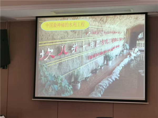 “金色胡楊 南疆盛景”秋攝漫旅行空調專列13日游